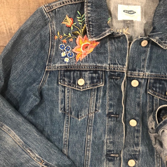 Embroidered Floral Jean Jacket OLD NAVY - Picture 4 of 8